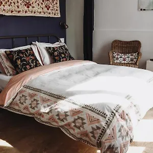 https://lake-room-2.es-andalucia.com